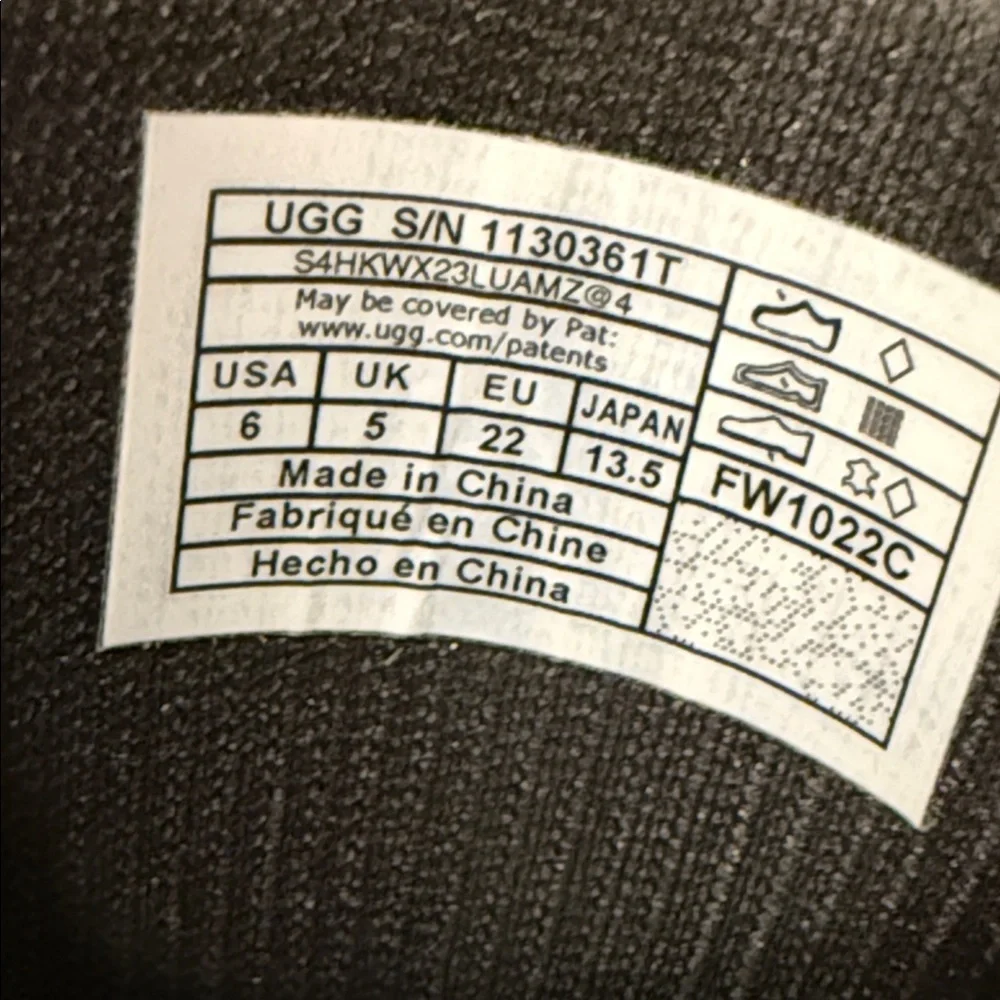 UGG Kids Black Rain Boots unisex-child K DrizlitaRain Boot